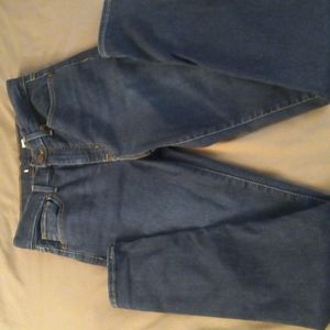 Levi Strauss Super Skinny High Waisted Jeans Size 28